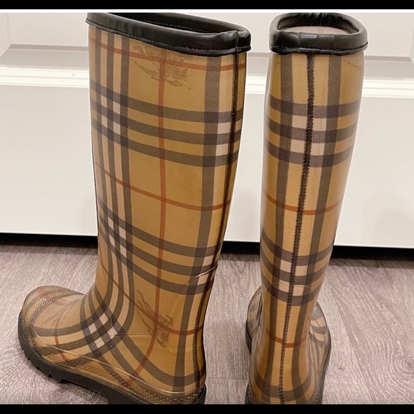 Burberry Rain boot - Picture 4 of 6